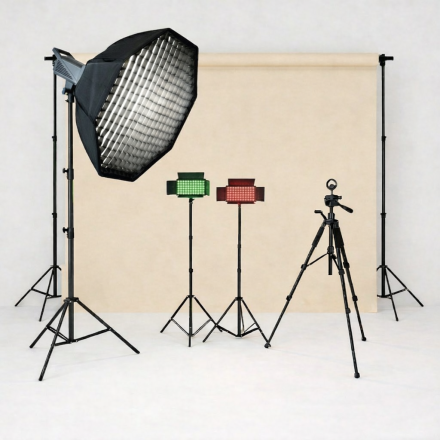 Профессиональный студийный комплект BobbyStudio PRO с фоном 2×3 м: Bediro T200 200W, 2× RGB U600+, октобокс 95 см, стойки и система крепления фона