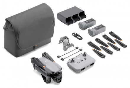 Квадрокоптер DJI Air 3 Fly More Combo (пульт DJI RC-N2)