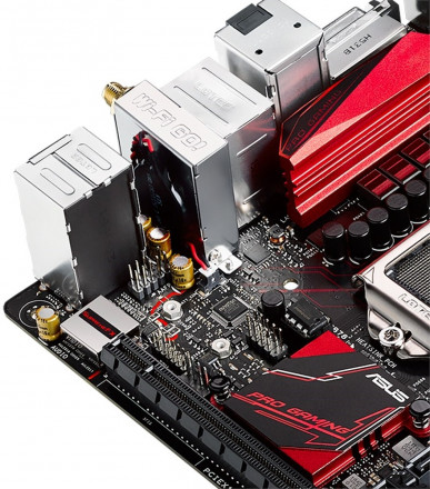 Игровая материнская плата Asus B150I PRO