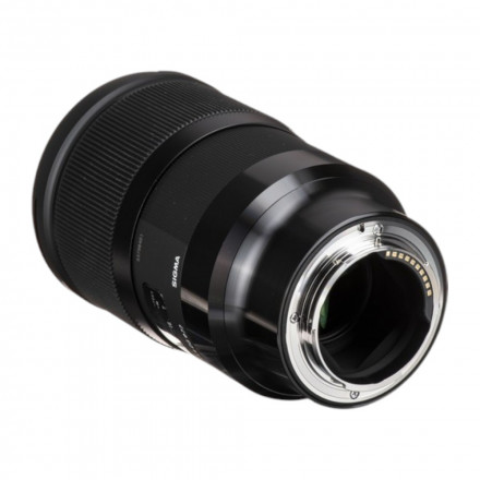 Объектив Sigma 28mm f/1.4 DG HSM Art CANON // NIKON // SONY