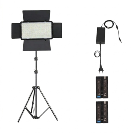 Полный набор панели LED U880+ PRO (RGB) с аккумуляторами (+2 аккумулятора 2200mAh +З/У)