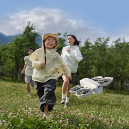 Квадракоптер DJI Neo (DJI RC-N3)