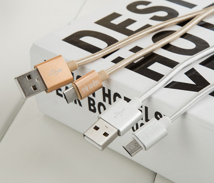 USB кабель Xipin XP-V8 Apple