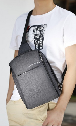 СУМКА-РЮКЗАК ЧЕРЕЗ ПЛЕЧО (БАРСЕТКА) ARCTIC HUNTER XB00066