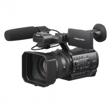 Видеокамера Sony HXR-NX200