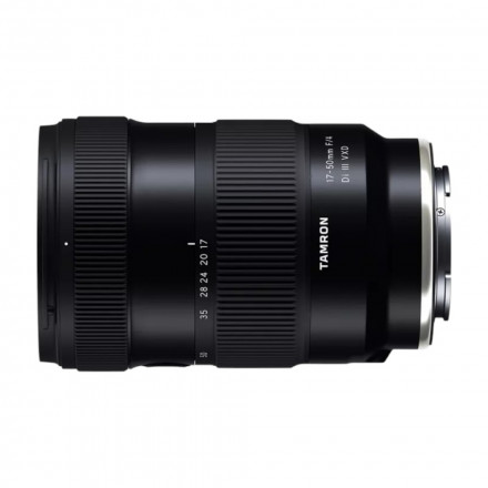 Объектив Tamron 17-50mm f/4 Di III VXD Sony