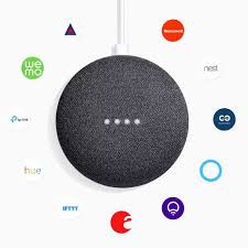 Умная колонка Google Home Mini