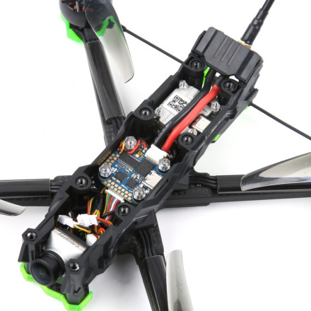 Квадрокоптер iFlight Nazgul Evoque F5 HD с Caddx Vista