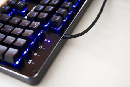 Игровая клавиатура Sven KB-G9700