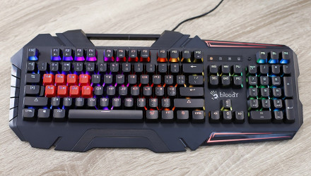 Игровая клавиатура A4Tech Bloody B880R