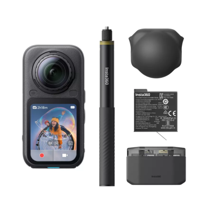 Панорамная экшн-камера Insta360 X6 (8K, 360°) — Комплект Essentials Bundle