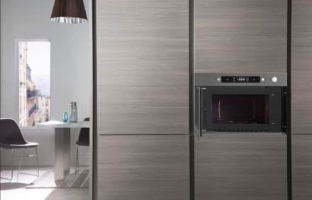 Встраиваемая микроволновая печь Whirlpool AMW 730/NB